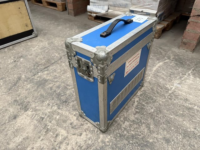 1 flightcase - afbeelding 2 van  7