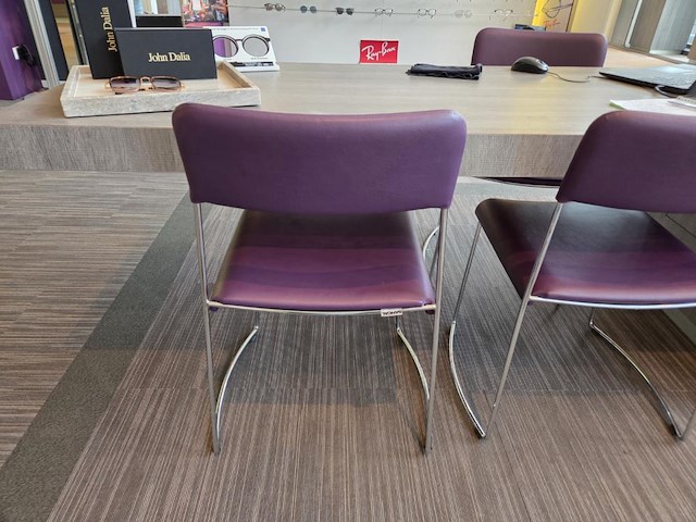 1 formicahouten presentatietafel met glazen open kast met verlichting - afbeelding 11 van  12