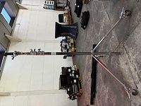 1 fotostatief - afbeelding 1 van  2