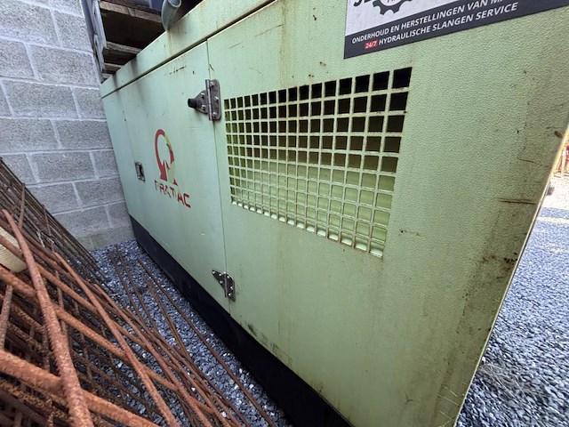 1 generator pramac - afbeelding 5 van  5