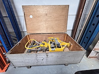 1 glaslift pieterman glastechniek - afbeelding 5 van  5