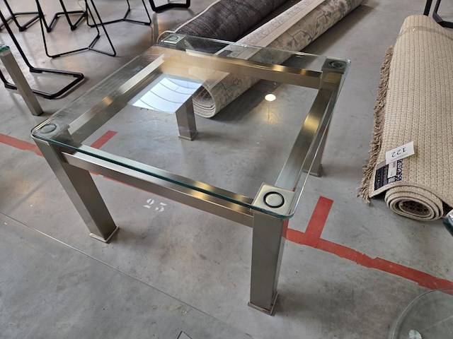 1 glazen bijzettafel - afbeelding 1 van  3
