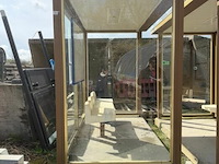 1 glazen bushokje - afbeelding 1 van  2