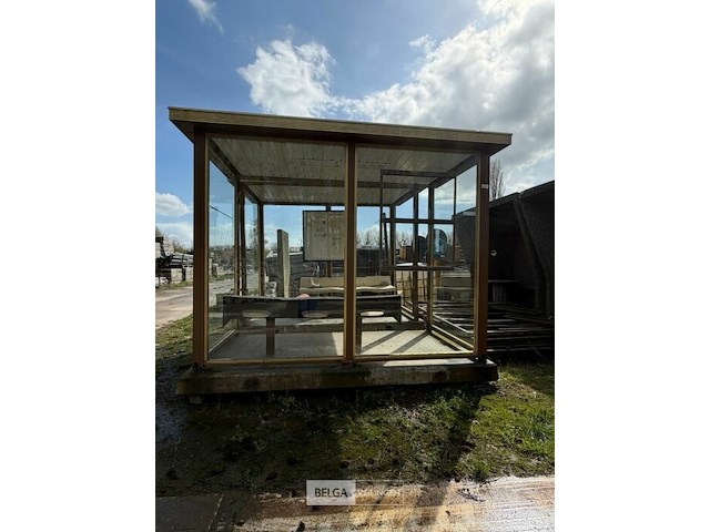 1 glazen bushokje - afbeelding 2 van  2