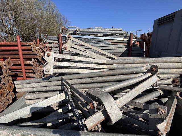 1 groot lot div bouwmaterialen/onderdelen - afbeelding 5 van  12