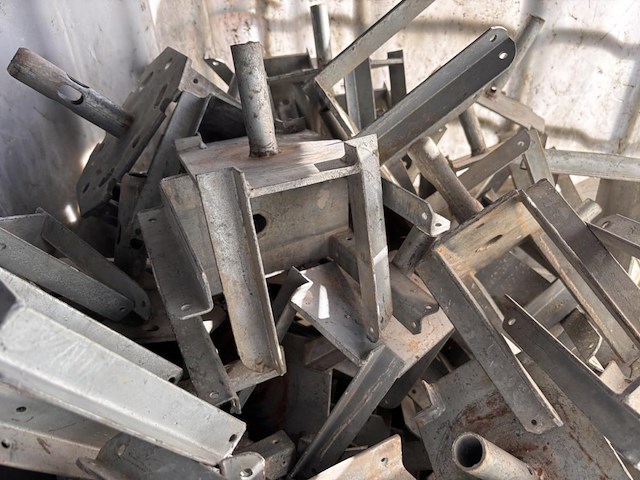 1 groot lot div bouwmaterialen/onderdelen - afbeelding 6 van  12