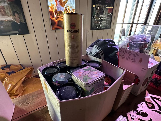 1 groot lot promomateriaal bacardi - afbeelding 7 van  10