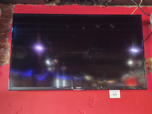 1 groot tv scherm medion - afbeelding 1 van  3