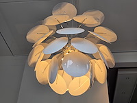 1 grote bloemvormige lamp discoco by christophe mathieu for marset - afbeelding 5 van  6