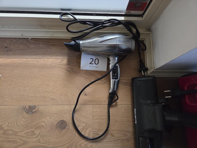 1 haardroger babyliss - afbeelding 1 van  3