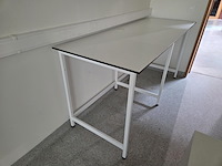 1 hoge metalen tafel met volkern blad - afbeelding 2 van  4