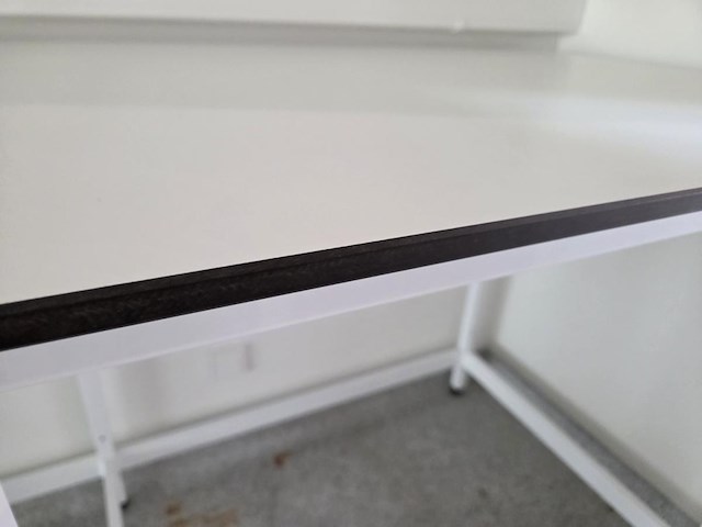 1 hoge metalen tafel met volkern blad - afbeelding 4 van  4