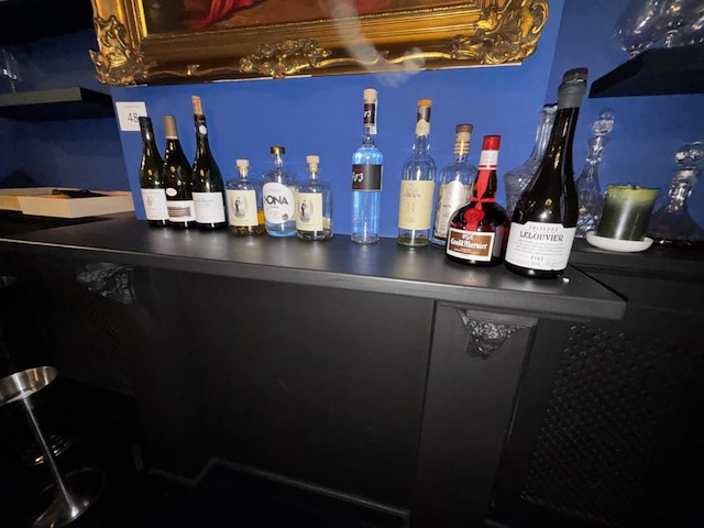 1 houten barmeubel - afbeelding 5 van  7