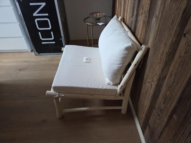 1 houten bijzetstoel - afbeelding 2 van  3