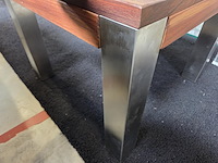 1 houten bijzettafel met rvs poten - afbeelding 4 van  4