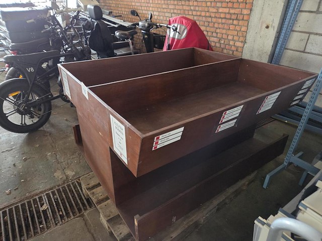 1 houten boekenbak - afbeelding 2 van  3