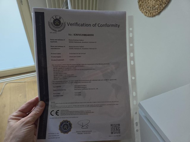 1 iconic diamond ice diode laser hair removal device - afbeelding 19 van  26