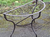 1 ijzeren onderstel voor half ronde tafel - afbeelding 1 van  1