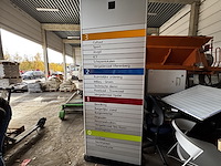 1 informatiezuil - afbeelding 1 van  2