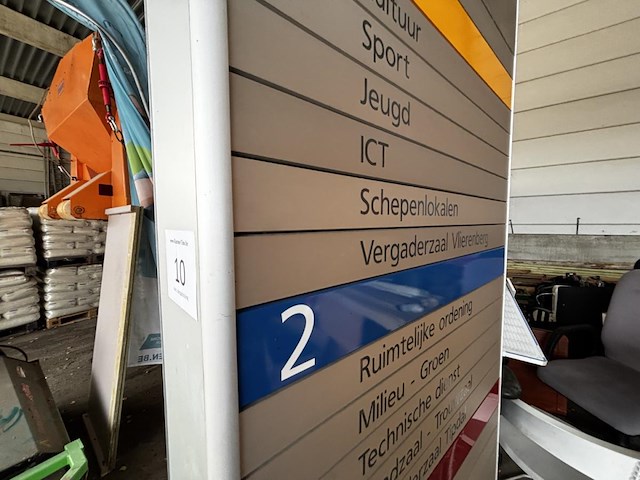 1 informatiezuil - afbeelding 2 van  2