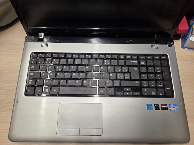 1 laptop samsung notebook 350e - afbeelding 1 van  4