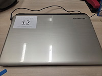 1 laptop toshiba satellite l50d - afbeelding 6 van  7