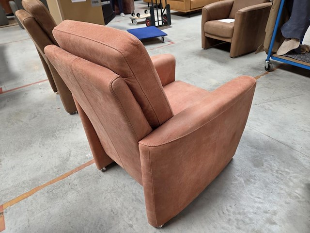 1 lederen bijzetfauteuil hemming hoog - afbeelding 3 van  4