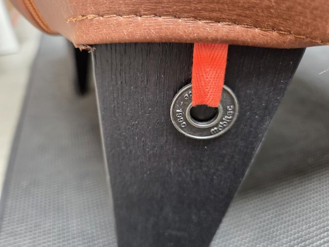 1 lederen bijzetfauteuil mobitec - afbeelding 3 van  7