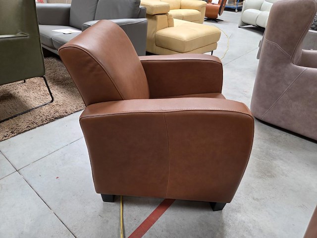 1 lederen bijzetfauteuil picaza - afbeelding 2 van  5