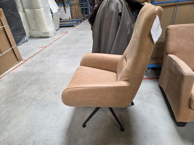 1 lederen draaifauteuil cathy - afbeelding 4 van  5