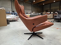 1 lederen relaxfauteuil met voetenbank en gasveer guernsey gealux - afbeelding 8 van  8