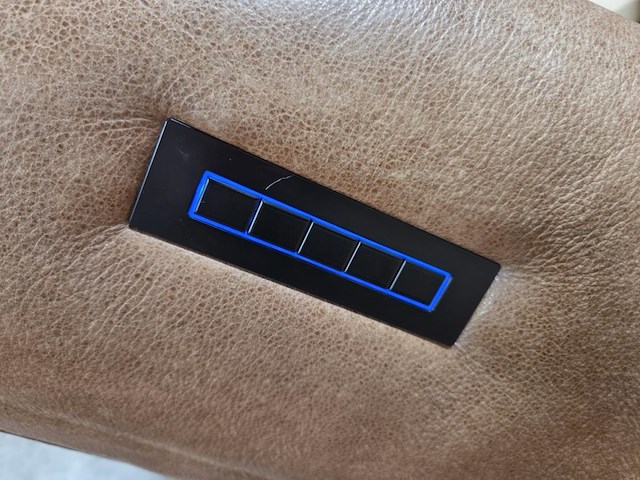 1 lederen relaxfauteuil tyson met lendesteun - afbeelding 8 van  9