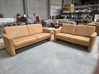 1 lederen salon hemming - afbeelding 1 van  8