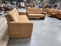 1 lederen salon hemming - afbeelding 6 van  8