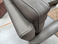 1 lederen salon set hemming - afbeelding 10 van  11