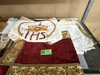 1 legger diverse kerkdoeken - afbeelding 1 van  4