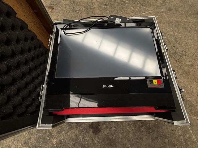 1 licht mengtafel met shuttle computer - afbeelding 1 van  5