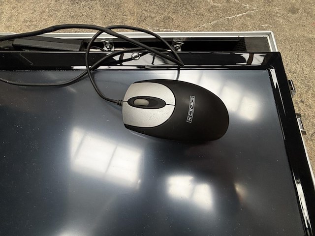 1 licht mengtafel met shuttle computer - afbeelding 4 van  5