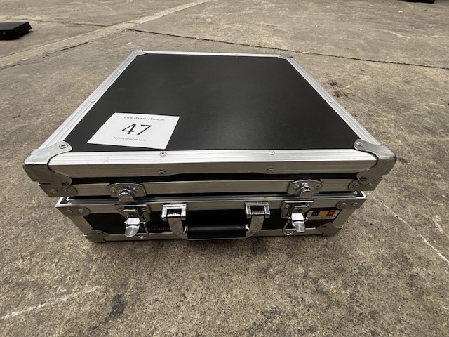 1 licht mengtafel met shuttle computer - afbeelding 5 van  5