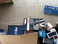 1 lot auto onderdelen - afbeelding 5 van  5
