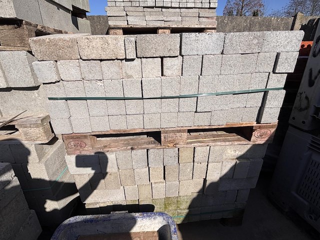 1 lot betonblokken - afbeelding 4 van  4