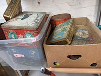 1 lot blikken dozen in 2 bakken - afbeelding 1 van  4