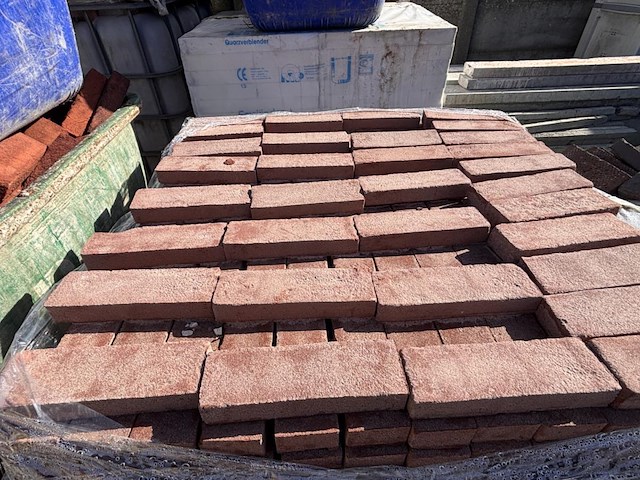 1 lot div façadestenen - afbeelding 2 van  8