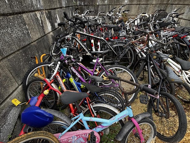 1 lot div fietsen - afbeelding 4 van  6