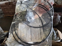 1 lot div fietsmaterialen en onderdelen - afbeelding 38 van  81