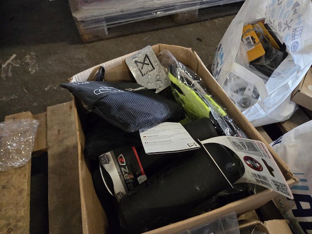 1 lot div fietsmaterialen en onderdelen - afbeelding 58 van  81