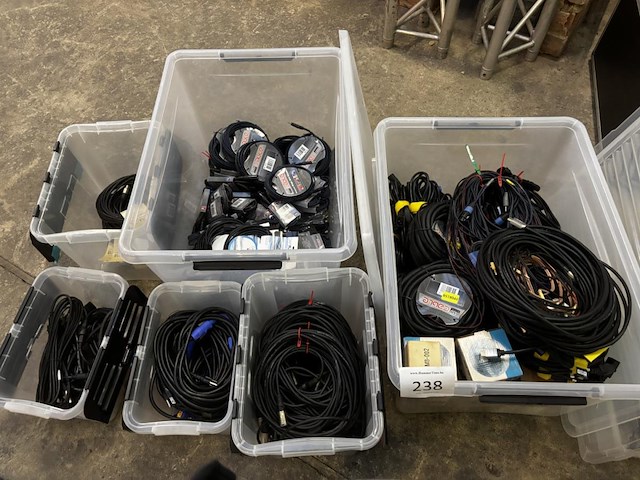 1 lot div kabels - afbeelding 1 van  6