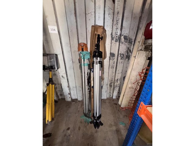 1 lot div lasers en statieven - afbeelding 2 van  6