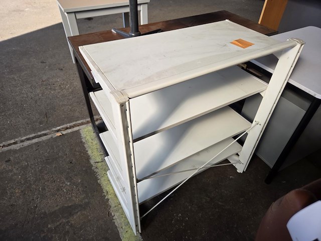 1 lot div meubilair - afbeelding 8 van  11