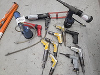 1 lot div persluchtpistolen - afbeelding 1 van  6